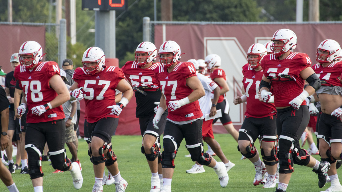 Linemen at practice
